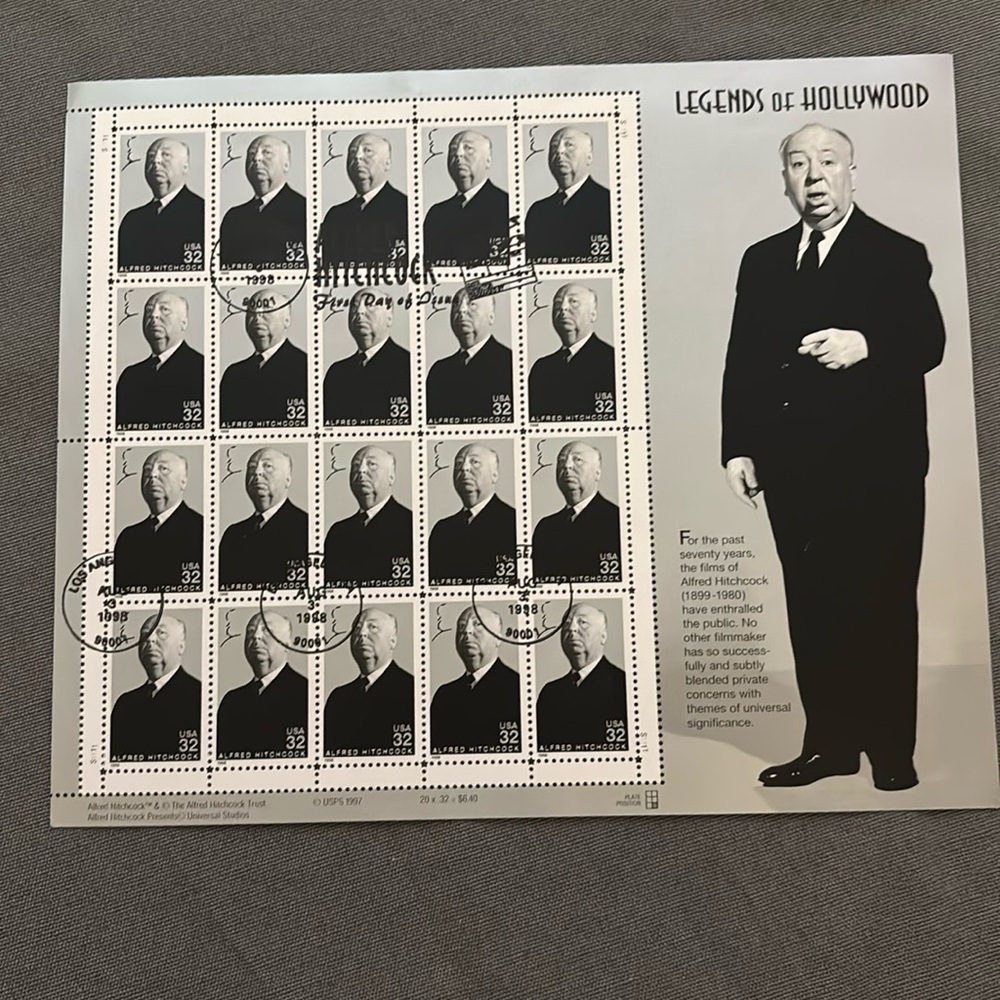 Collectable Stamps!  Alfred Hitchcock United States 3226 . Legends of Hollywood!